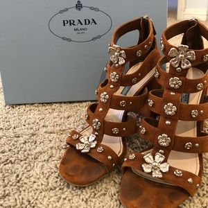 PRADA caged sandal 38.5